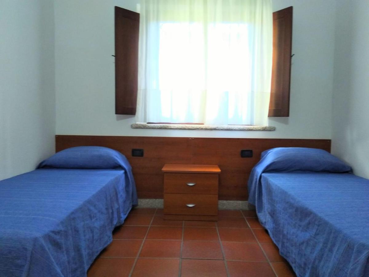 Villa Raffaello Porto San Paolo  Eksteriør bilde