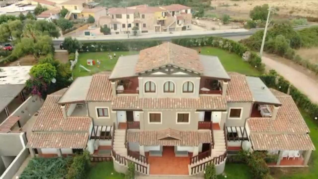 Villa Raffaello Porto San Paolo  Eksteriør bilde