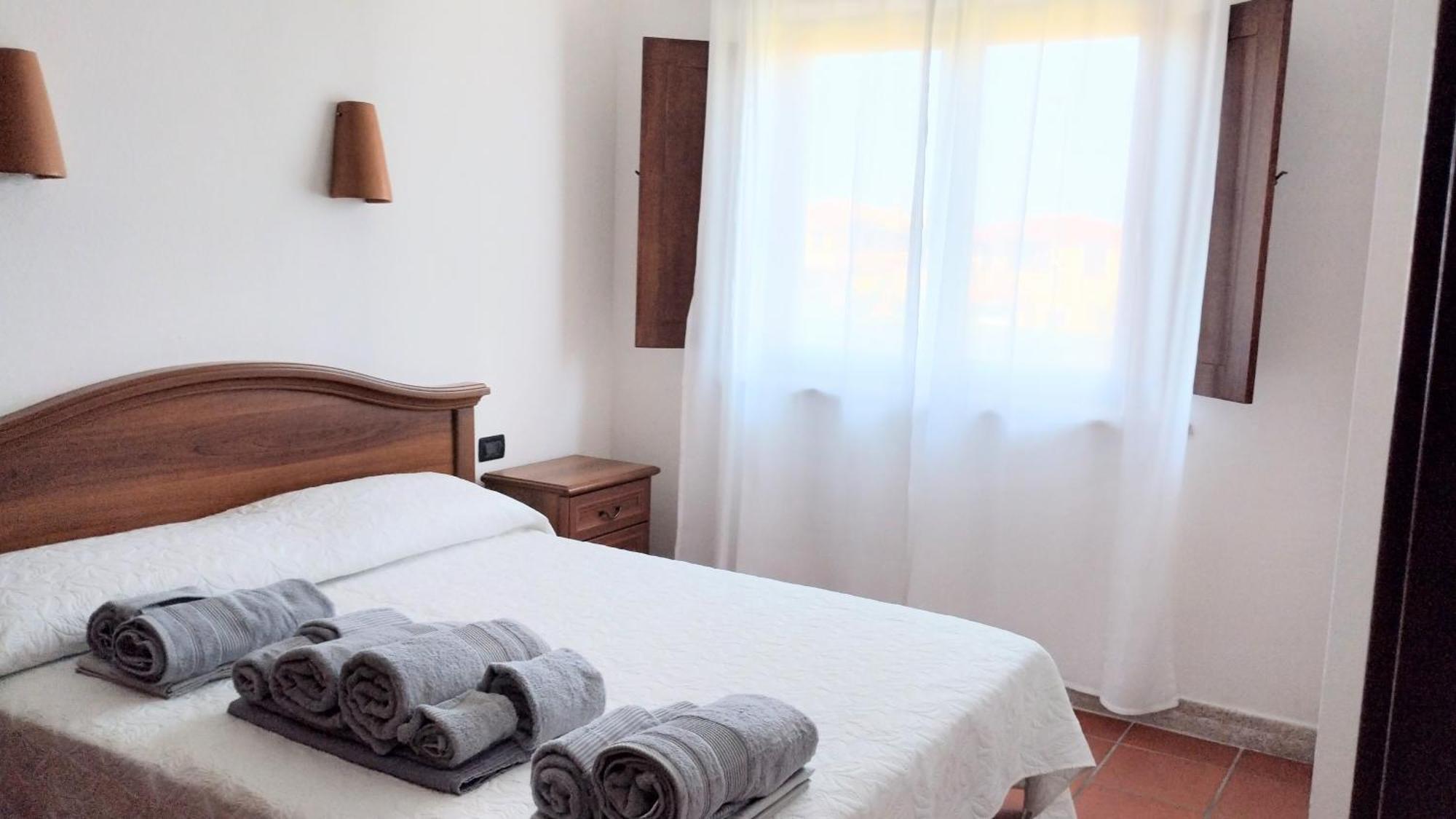 Villa Raffaello Porto San Paolo  Eksteriør bilde